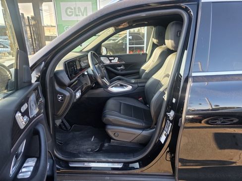 Used 2020 Mercedes-Benz GLS 450 4MATIC image 35