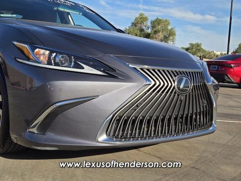Certified 2021 Lexus ES 350 w/ Accessory Package FWD image 9
