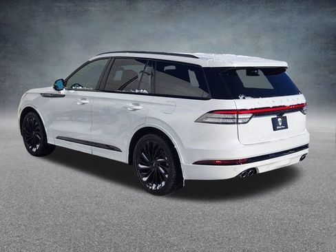 New 2026 Lincoln Aviator Reserve image 5