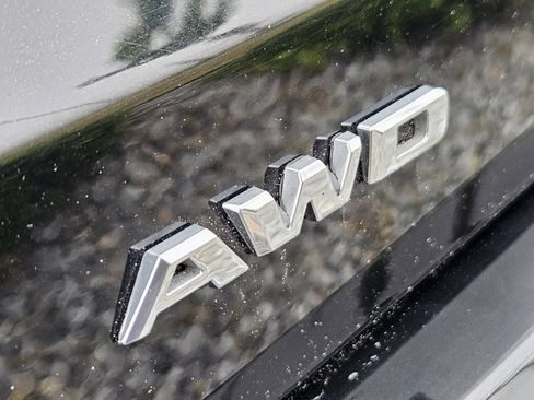 Certified 2023 Cadillac XT6 Sport w/ Technology Package AWD/4WD image 16