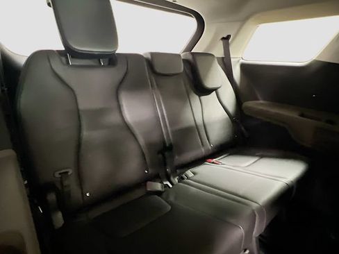 New 2026 Kia Carnival image 28