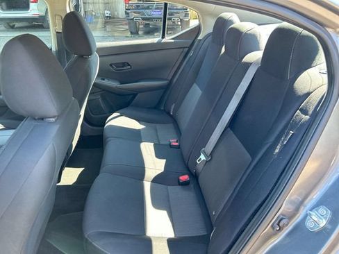 Used 2024 Nissan Sentra SV FWD image 22