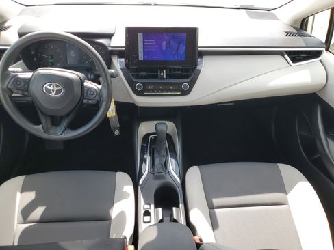 Used 2024 Toyota Corolla LE image 15