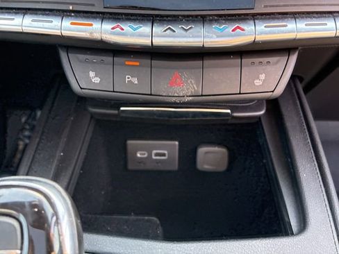 Used 2021 Cadillac XT4 Sport image 28