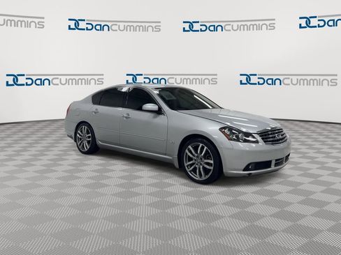 Used 2007 INFINITI M35 Sport w/ Technology Pkg image 2