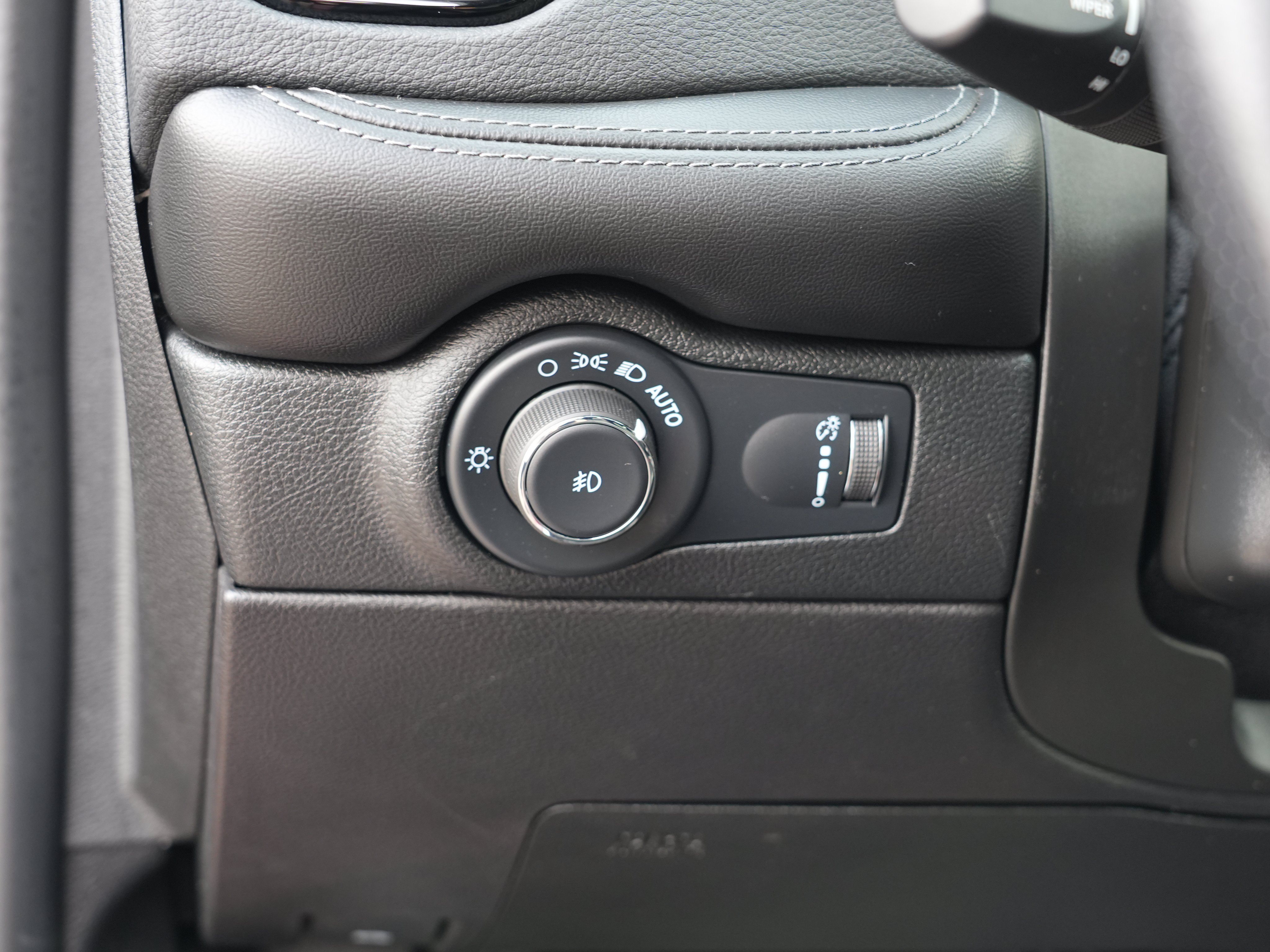 Used 2022 Dodge Durango GT AWD/4WD image 17