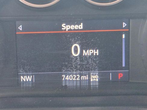 Used 2022 Chevrolet Silverado 1500 LTZ image 24