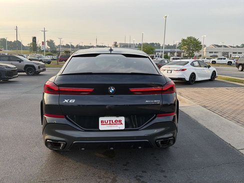 Used 2023 BMW X6 xDrive40i w/ M Sport Package AWD/4WD image 5
