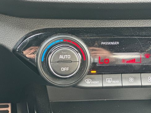 Used 2022 Kia Forte GT-Line w/ GT-Line Technology Package image 27