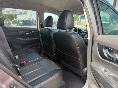 Used 2015 Nissan Rogue SL FWD image 12