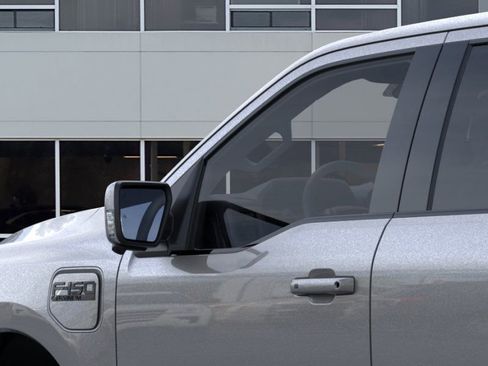 New 2025 Ford F150 Lightning Platinum w/ Dark Elements Package image 42