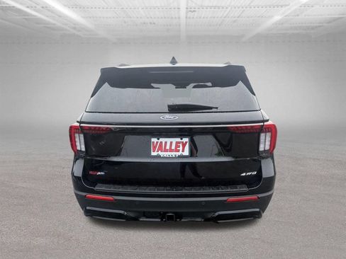 New 2026 Ford Explorer ST-Line AWD/4WD image 5