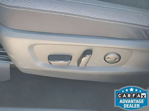 Certified 2025 Nissan Pathfinder SV AWD/4WD image 48