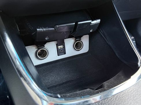 Used 2014 Toyota Avalon Limited FWD image 24