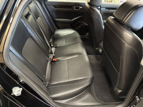 Used 2022 Honda Civic Touring image 21
