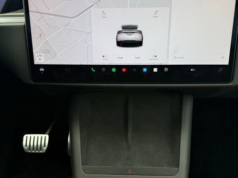 Used 2022 Tesla Model X Plaid AWD/4WD image 8