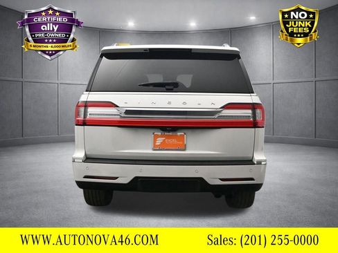 Used 2021 Lincoln Navigator L Reserve w/ Luxury Package image 5
