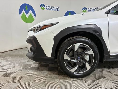 Certified 2025 Subaru Crosstrek 2.5i Limited w/ Crosstrek Mirror Package image 34