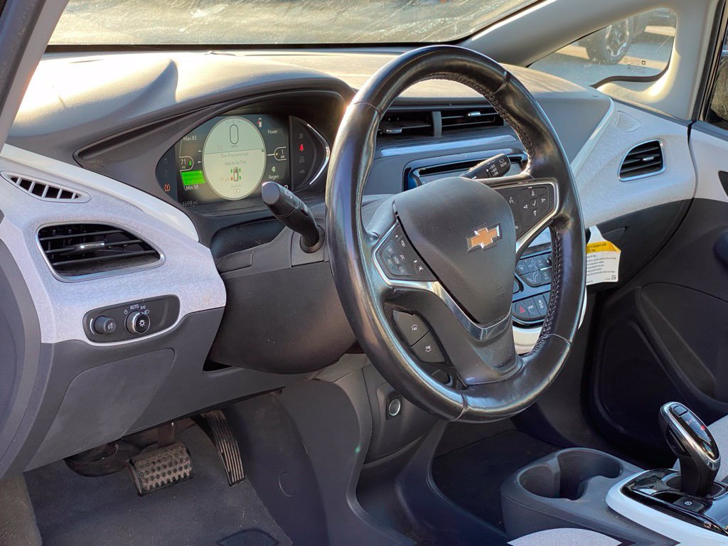 Used 2021 Chevrolet Bolt LT FWD image 7