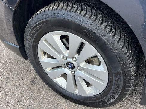 Used 2015 Subaru Outback 2.5i Premium AWD/4WD image 22