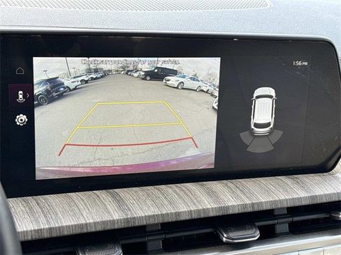 Used 2023 Kia Telluride EX w/ EX Captain's Chair Package image 21