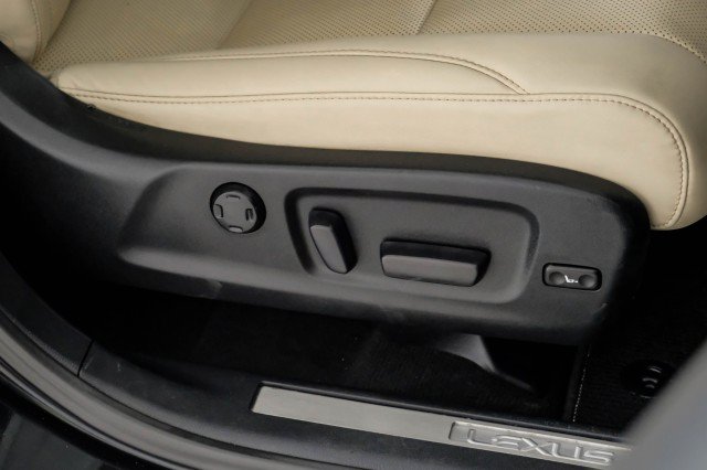 Used 2022 Lexus RX 350 AWD w/ Luxury Package image 39