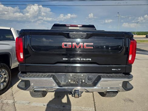 Used 2021 GMC Sierra 1500 SLT w/ SLT Premium Plus Package AWD/4WD image 5