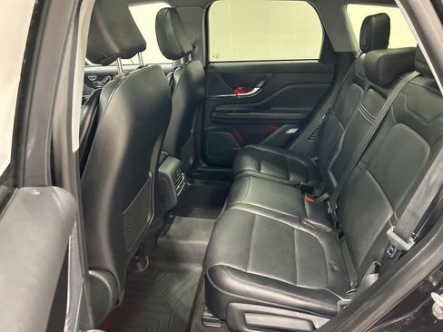 Used 2021 Lincoln Corsair AWD w/ Premium Package image 26