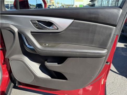 Used 2019 Chevrolet Blazer LT image 26
