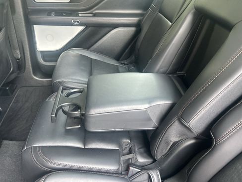 Used 2021 Lincoln Aviator Reserve w/ Equipment Group 208A AWD/4WD image 21