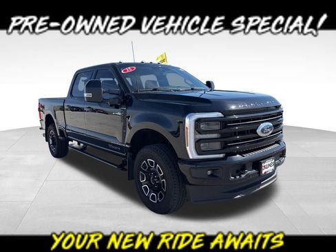 Used 2025 Ford F250 Platinum AWD/4WD image 1
