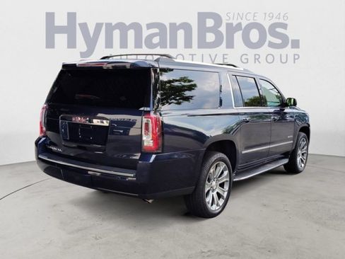 Used 2017 GMC Yukon XL Denali w/ Open Road Package AWD/4WD image 3