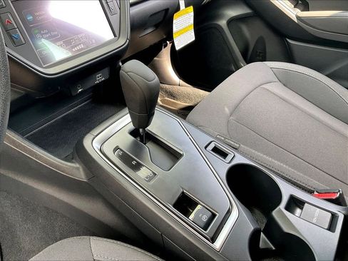 Used 2025 Subaru Impreza 2.0i AWD/4WD image 19