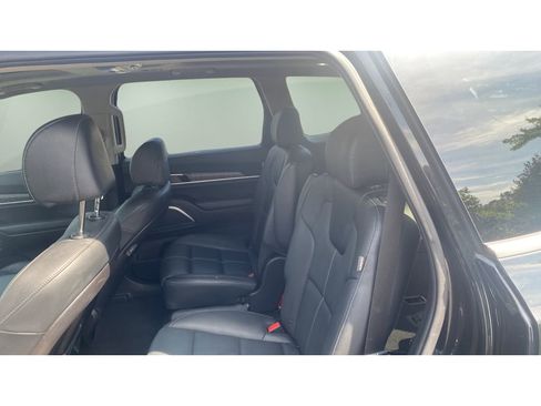 Used 2023 Kia Telluride SX FWD image 18