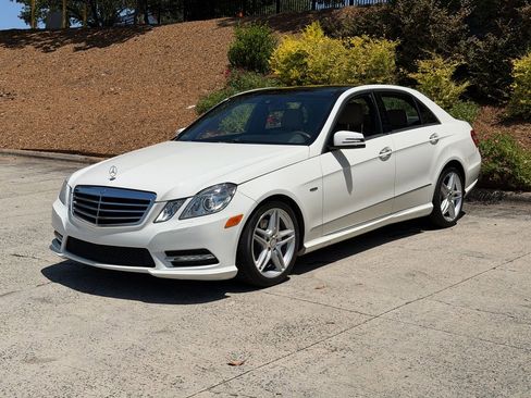 Used 2012 Mercedes-Benz E 350 Sedan image 7