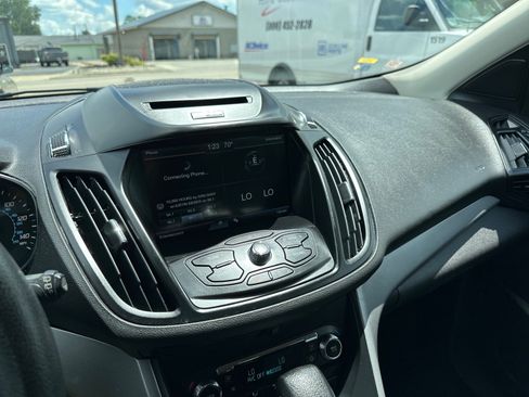 Used 2014 Ford Escape SE w/ Equipment Group 201A FWD image 23