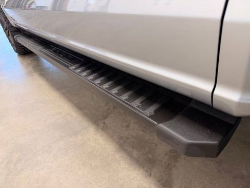 Used 2022 Ford F150 Lariat w/ Equipment Group 502A High AWD/4WD image 15