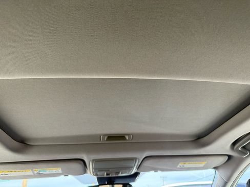 Used 2018 Honda CR-V Touring image 35