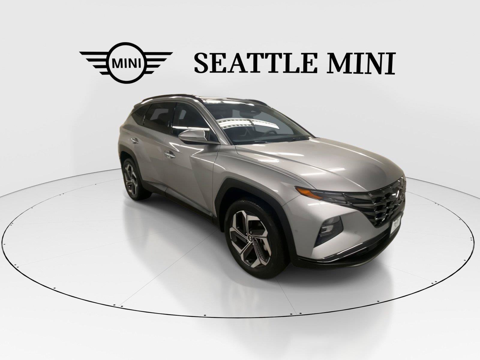 Used 2023 Hyundai Tucson Limited AWD/4WD image 2
