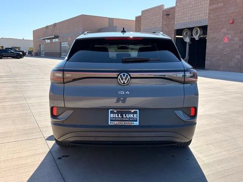 Used 2024 Volkswagen ID.4 2WD image 9