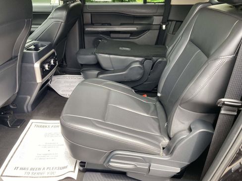 Used 2024 Ford Expedition Max XLT RWD image 17