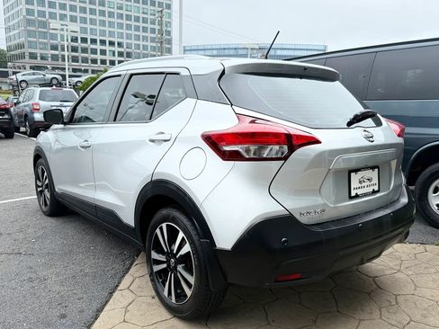 Used 2020 Nissan Kicks SV FWD image 5