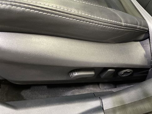 Used 2023 Subaru Legacy Touring XT image 12