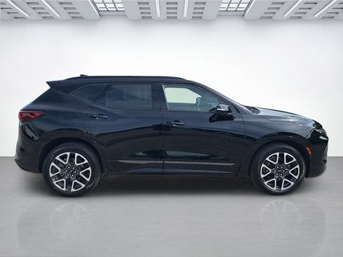 Certified 2023 Chevrolet Blazer RS w/ Driver Confidence II Package AWD/4WD image 3