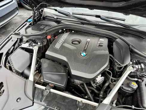 Used 2019 BMW 530i w/ M Sport Package RWD image 6