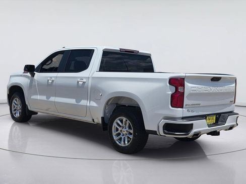 Used 2023 Chevrolet Silverado 1500 RST w/ Z71 Off-Road Package AWD/4WD image 7