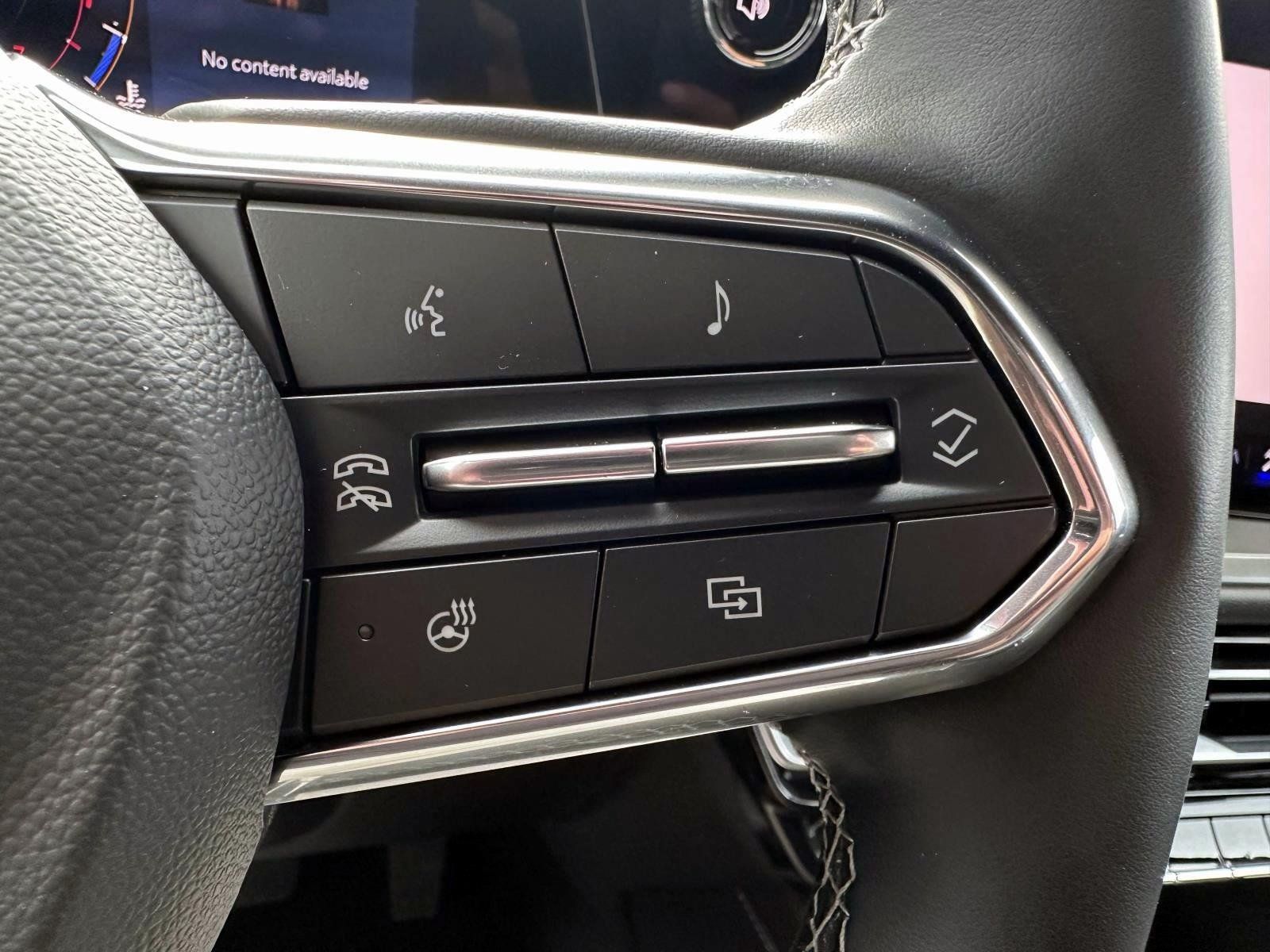 Used 2024 Chevrolet Traverse LT FWD image 18