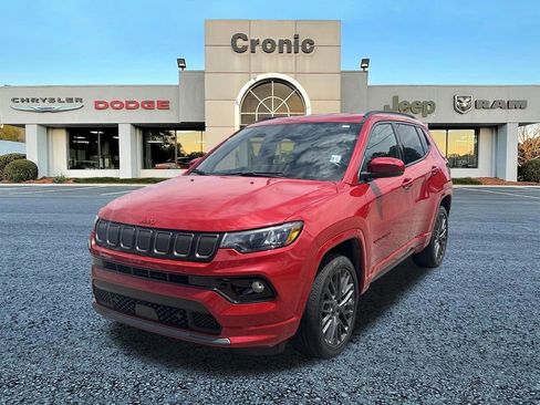 Used 2022 Jeep Compass Limited AWD/4WD image 7