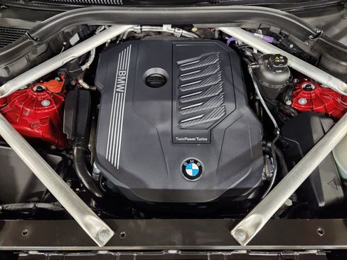 Used 2023 BMW X6 xDrive40i w/ Executive Package image 52