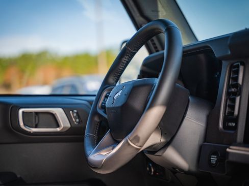 New 2025 Ford Bronco Big Bend image 11